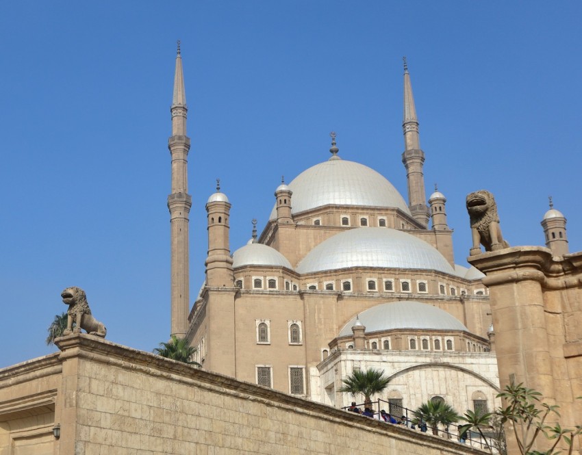 a very tall building with a big dome