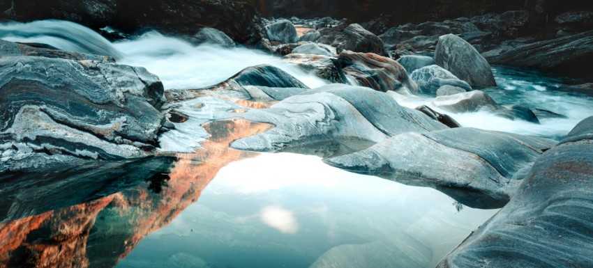 a river flowing through rocks