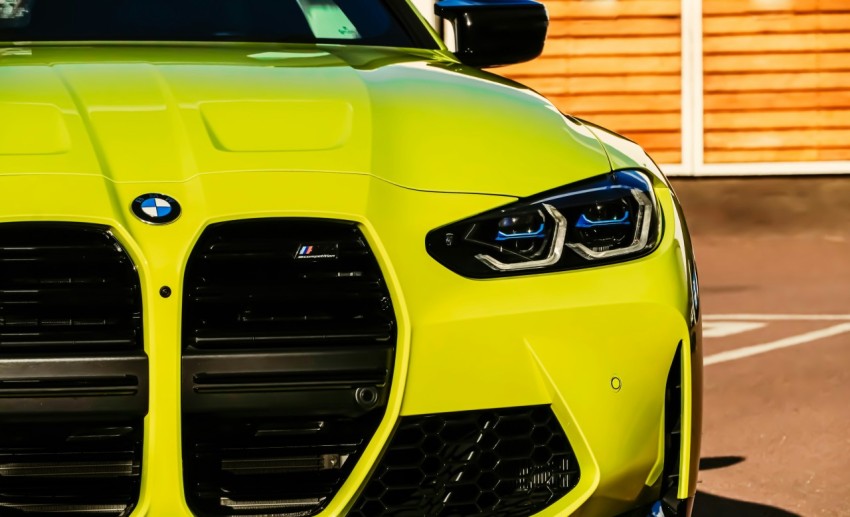 yellow bmw m 3 coupe xT4O XYp