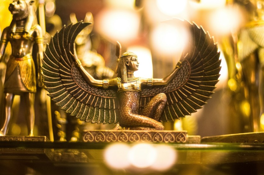 goddess isis figurine wallpaper