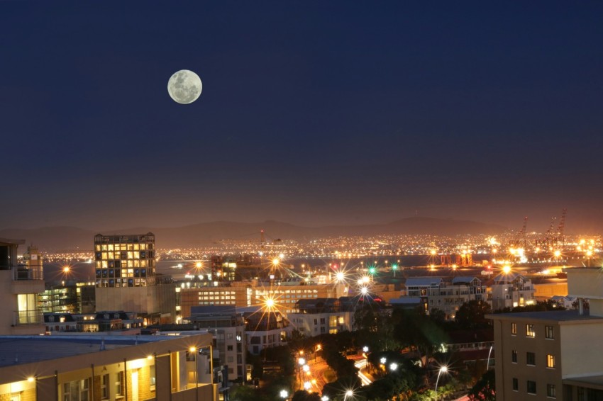 full moon during nighttime