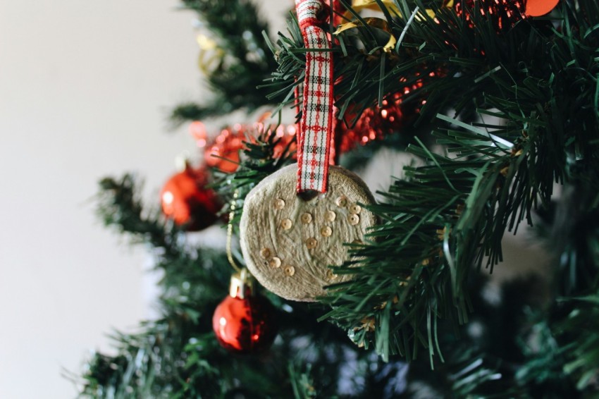 round and red christmas decor