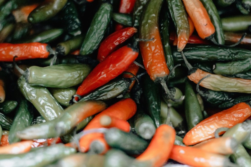 red and green chili