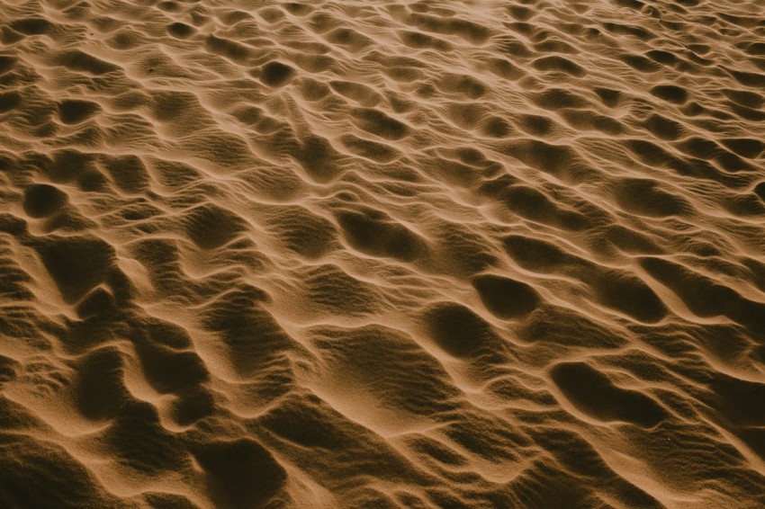 brown sand dunes