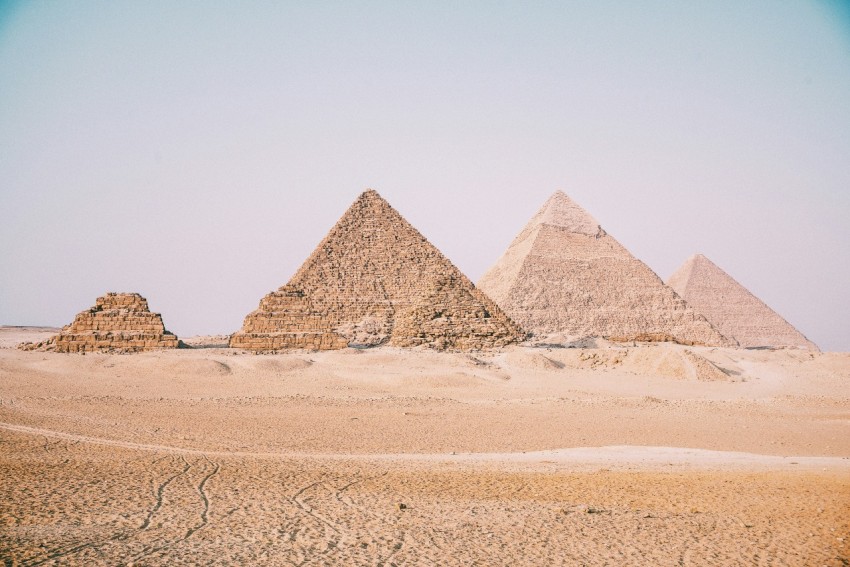 pyramid of giza