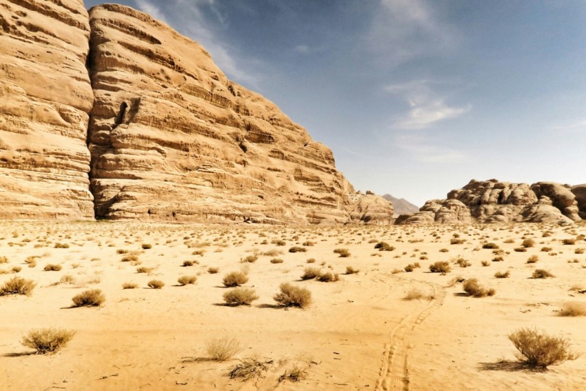 rock formation during daytime kg