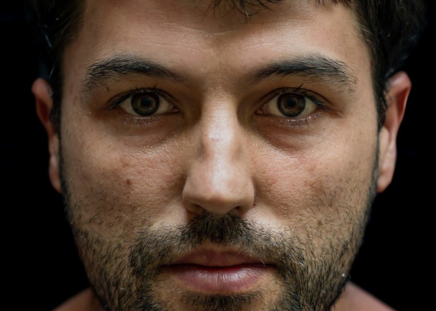 close up photography of man with beard