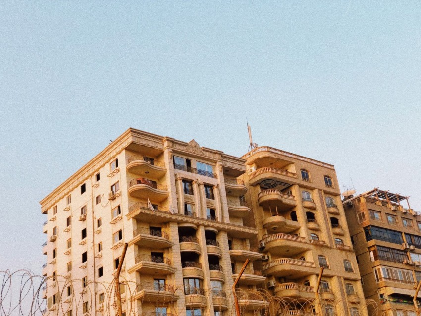 brown concrete building