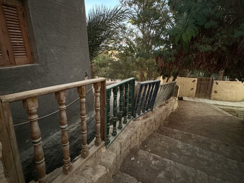 a set of stairs leading up to a building