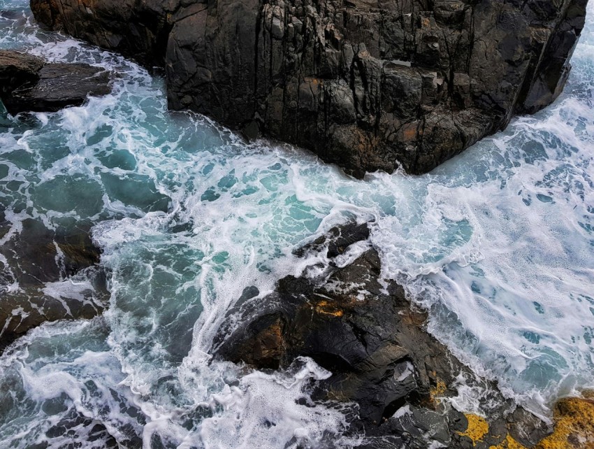 time lapse photography of seacliff mQ