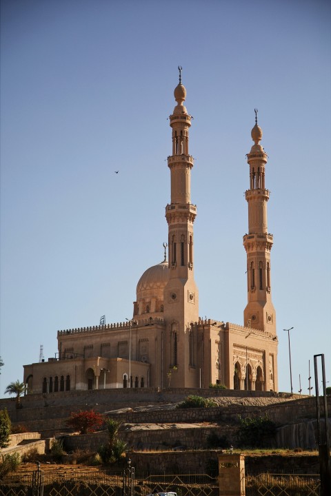 a large building with two towers on top of it