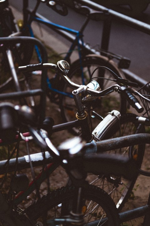 close up photography of bicycles Hg5