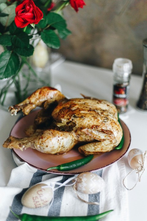 fried chicken on white ceramic plate 0TNutz