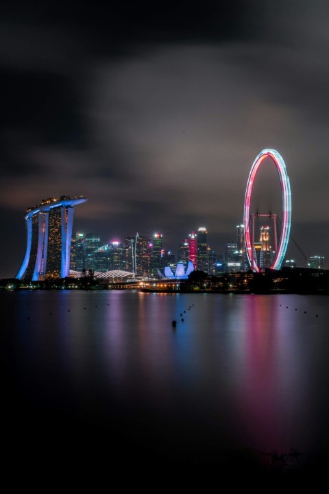 marina bay sands singapore during nighttime